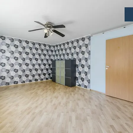 Central 3Br & 4Br Stays Tallinn Exterior photo